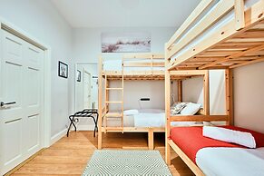 Dunluce Green - Portrush by the Sea