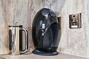 Dunluce Green - Portrush by the Sea