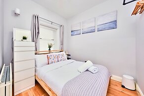 Dunluce Green - Portrush by the Sea