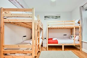 Dunluce Green - Portrush by the Sea