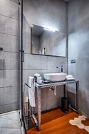 Mama's Home Florence