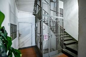 Mama's Home Florence