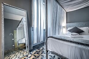 Mama's Home Florence