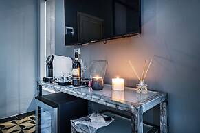 Mama's Home Florence