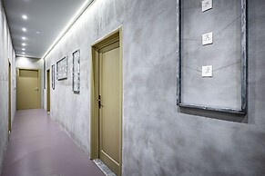 Mama's Home Florence