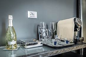 Mama's Home Florence