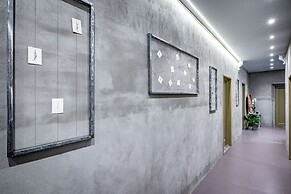 Mama's Home Florence