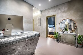 Mama's Home Florence