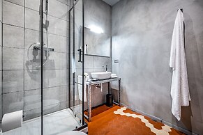 Mama's Home Florence