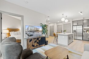 WhyHotel by Placemakr Columbia