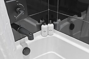 WhyHotel by Placemakr Columbia