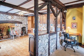 Hall House - 3 Bedroom Cottage - Saint Florence