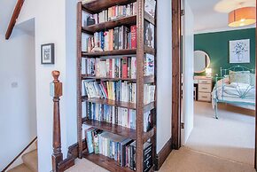 Hall House - 3 Bedroom Cottage - Saint Florence