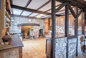 Hall House - 3 Bedroom Cottage - Saint Florence