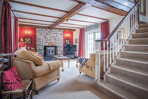 Hall House - 3 Bedroom Cottage - Saint Florence