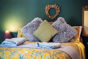 Hall House - 3 Bedroom Cottage - Saint Florence