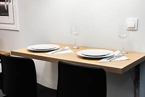 Brand new apt in Zografou