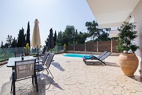 Maison du Soleil by CorfuEscapes