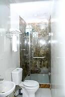 Royal Crest hotel and suite