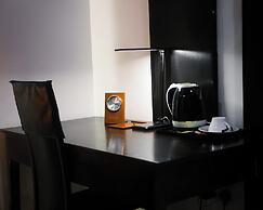 Royal Crest hotel and suite