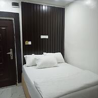 Royal Crest hotel and suite