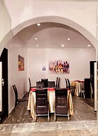 Royal Crest hotel and suite