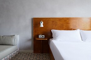 The Maidstone New Orleans