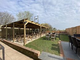 The Six Bells