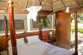 Giraffe Hills Mara Camp