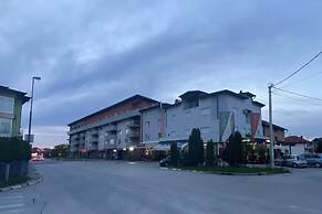 Charming 2-bed Apartment in Sarajevo