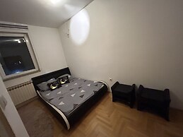 Charming 2-bed Apartment in Sarajevo