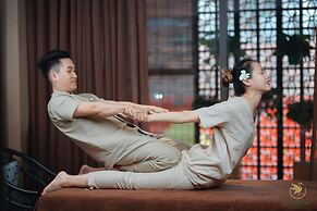 THE WATSON PREMIUM HALONG HOTEL