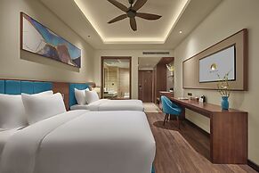 THE WATSON PREMIUM HALONG HOTEL