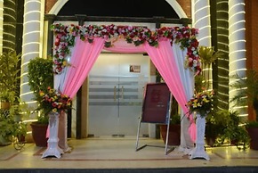 Hotel Cymbal-sector 31 Gurgaon