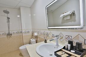 Lighthouse & Rooftop