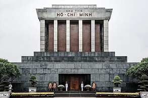 Lighthouse & Rooftop