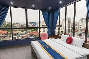 Lighthouse & Rooftop