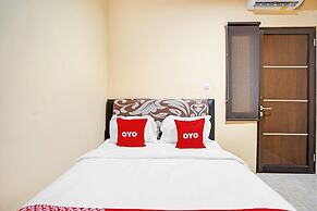 OYO 90801 Deanofaa Residence Syariah