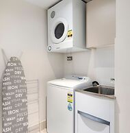 Elston Apartments - Q Stay