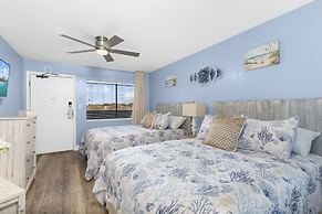 Newly Renovated Oceanfront 1BR Condo