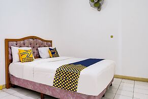 OYO 91546 Dewi Sudirman Homestay