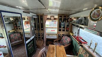 2 x Double Bed Glamping Wagon at Dalby Forest