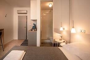 OLD TOWN PULA STUDIO APARTMENTS