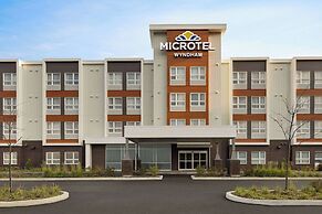 Microtel Inn & Suites By Wyndham Boisbriand