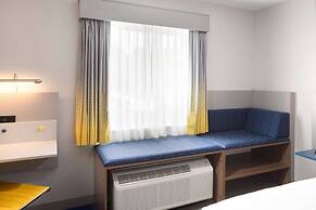 Microtel Inn & Suites By Wyndham Macedon