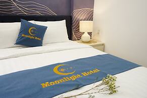 Moonlight Nha Trang Hotel