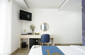 Moonlight Nha Trang Hotel