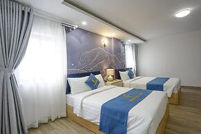 Moonlight Nha Trang Hotel