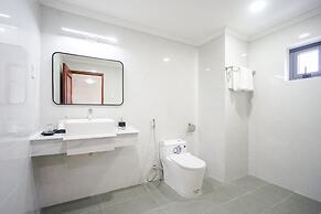 Moonlight Nha Trang Hotel