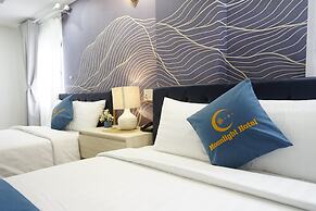 Moonlight Nha Trang Hotel